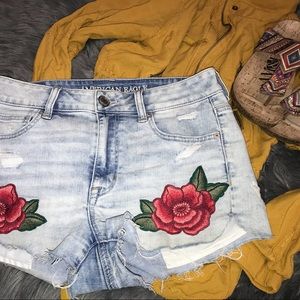 AE high Waisted Shorts